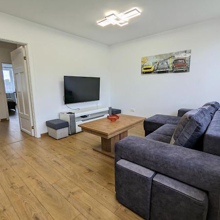 Lovely 2-Bedroom Flat In The Heart Of Druskininkai Esterno foto